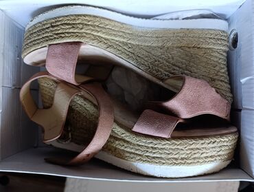 zenske sandale sa platformom: Sandals, Lusso, 38