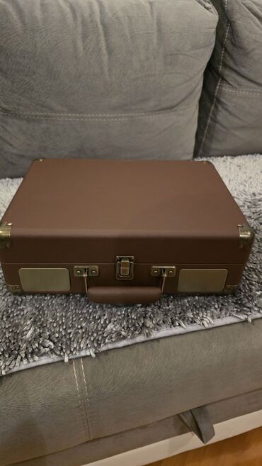 Qrammofon və patefonlar: Qrammafonlar Mehduddur!!! Çox gözəl Retro Qramafonlar və göz oxşuyan — 4