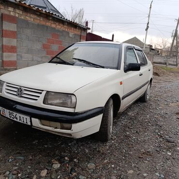 багаж на венто: Volkswagen Vento: 1993 г., 1.8 л, Механика, Бензин, Седан