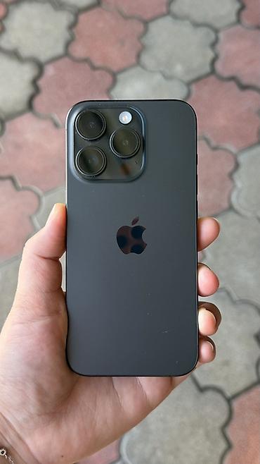 Apple iPhone: IPhone 15 Pro, Б/у, 256 ГБ, Black Titanium, Зарядное устройство, Чехол, Коробка, 87 % — 1