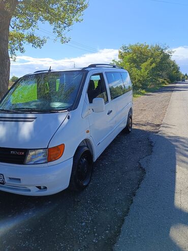 Mercedes-Benz: Mercedes-Benz Vito: 2.2 l | 2002 il Van/Minivan — 3