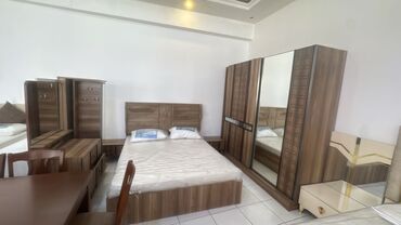 Ev və bağ: Yataq desti vitrinden 1 dest (matras ve karkaz daxil 800 azn ( son)
