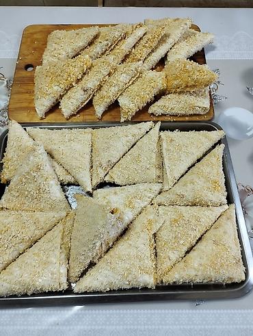 котлет: Котлеты по -киевски и конвертики с курицей и грибами на заказ .заказы — 4