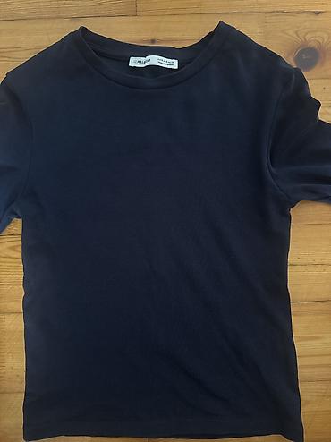 куртка pull: Brend: Pull&Bear Məhsul: basic T‑shirt - Rəng: Tünd göy (navy) — 1