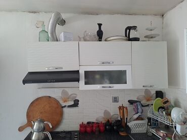 куплю мебель бу баку: Bu mətbəx dəsti, mətbəx sahəsini funksional və estetik cəhətdən
