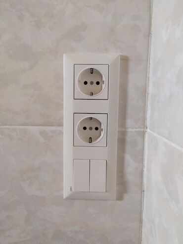 Электрики: Электрик | Установка софитов, Установка люстр, бра, светильников, Монтаж выключателей Больше 6 лет опыта — 10