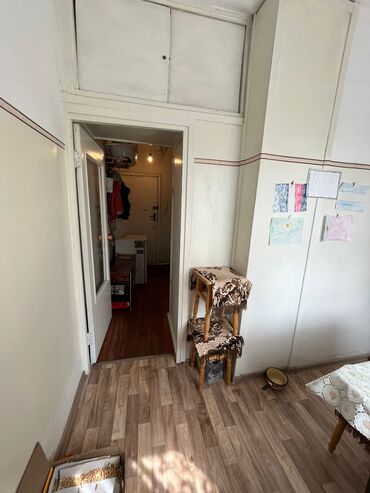 1 комната, 35 м², 105 серия, 2 этаж, Старый ремонт