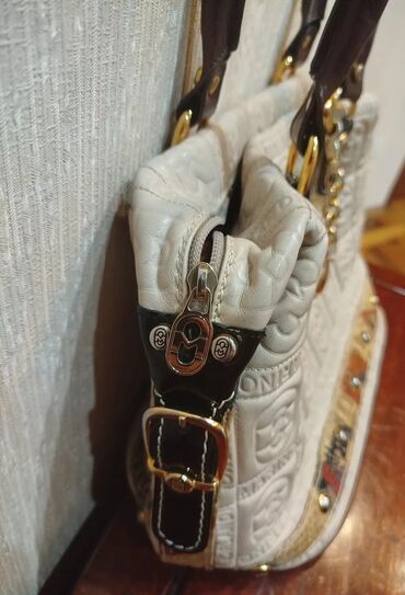 Çantalar: Əl çantası, İşlənmiş — 17