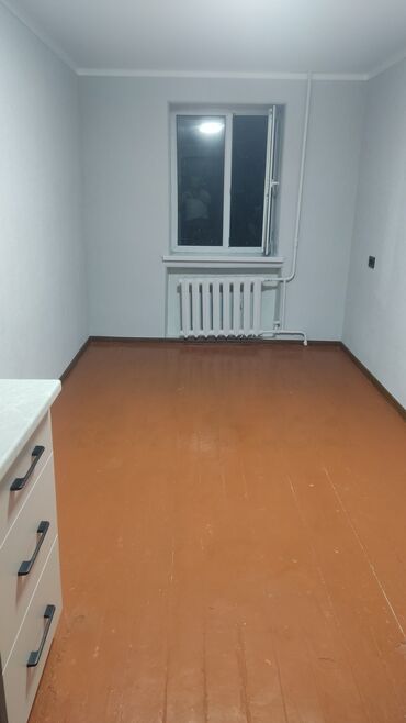 комната с подселением для парней: 12 м², С мебелью