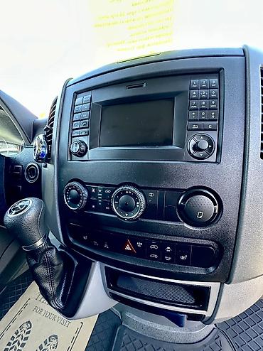 Коммерческий транспорт: Легкий грузовик, Mercedes-Benz, Стандарт, 3 т, Новый — 9