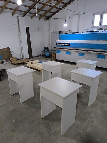 tunba: Parta /kiçik masa dəsti - Minimalist dizayn: Təmiz xətlər, düzbucaqlı — 2
