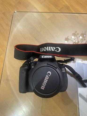 canon eos rp qiymeti: Canon EOS 600D DSLR fotoaparat gövdəsi - Brend/model: Canon EOS 600D — 1