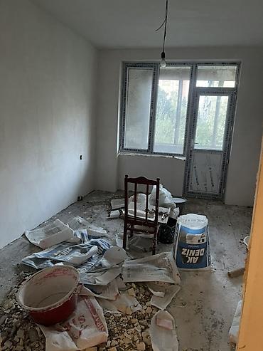 binə qesebesinde evler: Satılır: təmir işləri üçün yararlı mənzil sahəsi - Plan: koridor, 2 — 7