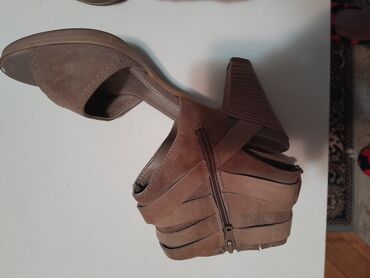 ženske antilop čizme: Sandale, Bata, 38