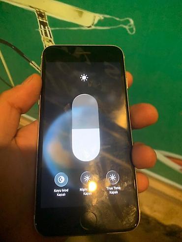 ıphone se 2020: IPhone SE 2020, Ağ, Barmaq izi — 3