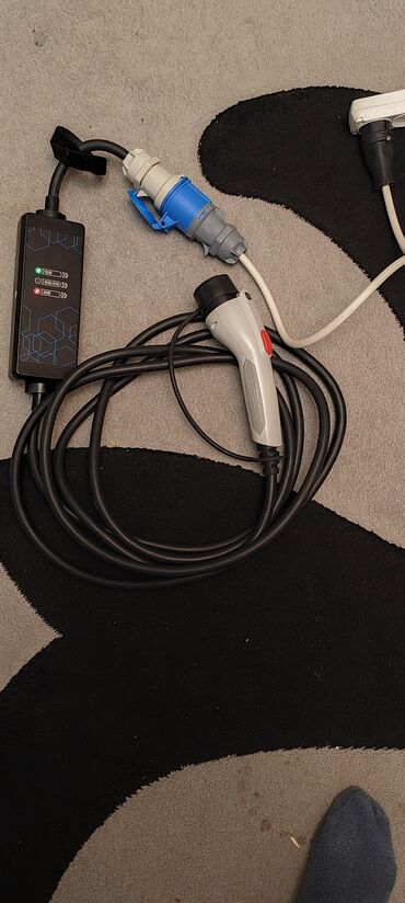 купить авто в азербайджане: EV şarj cihazı – daşıya bilən, GBT (Mennekes) fişli 8 Amper Byd üçün