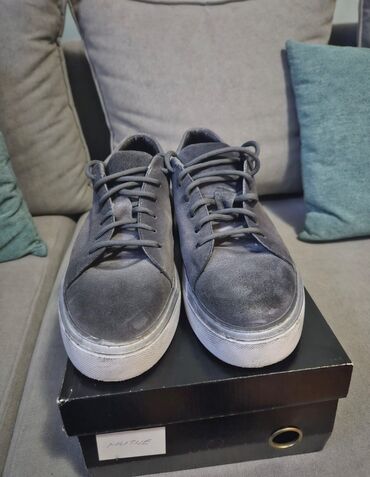 grubin usce: Trainers, size - 41