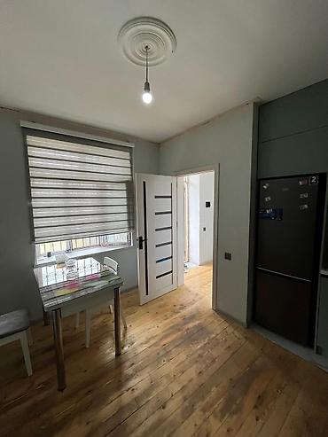 yevlaxda satilan evler: 2 otaqlı, 45 kv. m, Kredit yoxdur, Orta təmir — 7