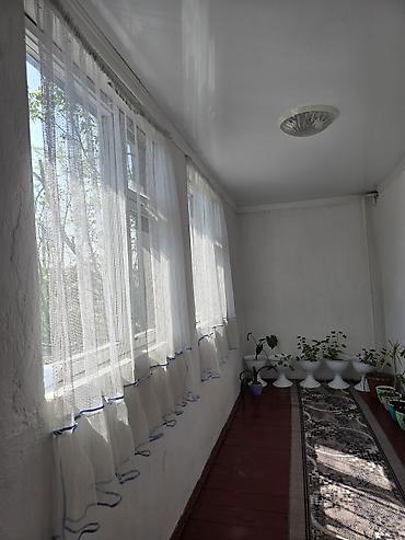 Продажа коттеджей и домов: Продаётся частный дом с большим участком. Общий участок 13 сотых — 12