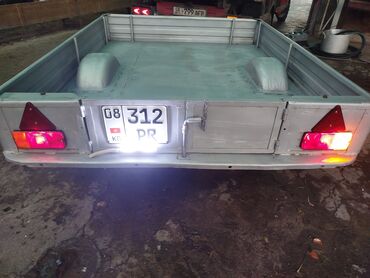 капот на одисей: Чиркегич, Борттук