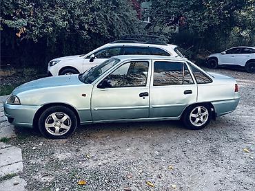 май жубаз: Daewoo Nexia: 2008 г., Кол менен иштөөчү, Бензин, Седан — 1