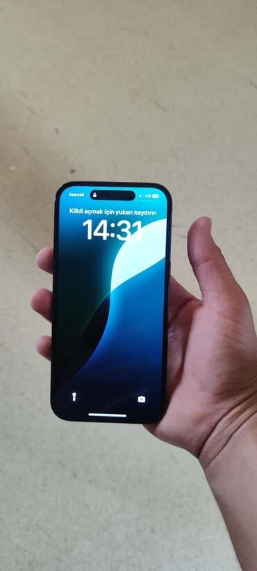 Apple iPhone: IPhone 14 Pro — 8