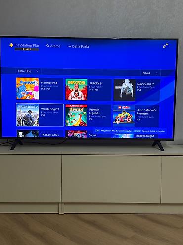 ps4 joystik: Salam.Playstation 4 yaınız ev şəraitində işləyib.Daxilində Ps Plus — 4