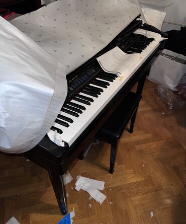 Piano, Yamaha, Yeni