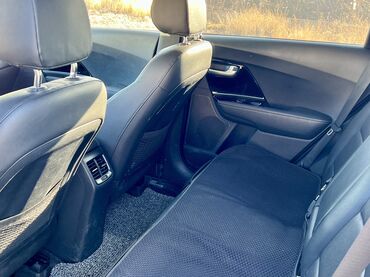 Kia: Kia Niro: 2018 г., 1.6 л, Робот, Гибрид, Кроссовер — 12