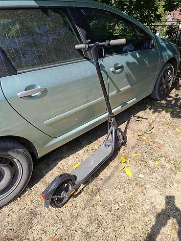 Električni trotinet Ninebot - Brend/model: Ninebot električni