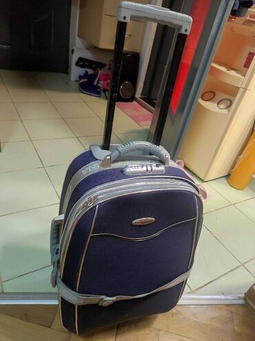 glam up koferi: Kofer srednji LAGUNA platneni na tockice oko 50 40 25 dobar ispravan na lalafo.rs glam up koferi: Kofer srednji LAGUNA platneni na tockice oko 50 40 25 dobar ispravan