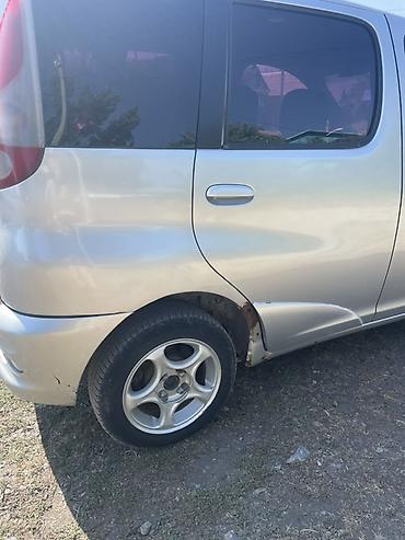тойота сианна: Toyota Yaris Verso: 2000 г., 1.3 л, Механика, Бензин, Минивэн — 4