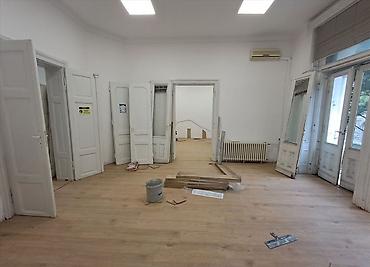 Građevinarstvo i rekonstrukcija: Postavljanje laminata, vinil ploča sa profesionalnom opremom. Cena — 20