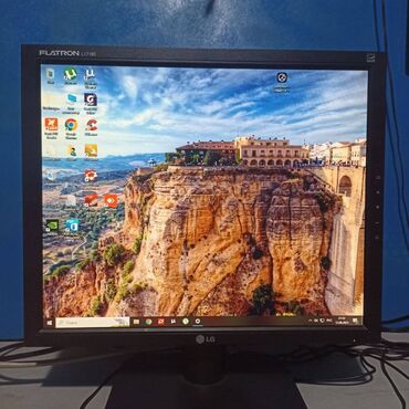 Процессоры: Монитор, LG, Б/у, 16" - 17"