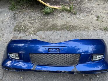 Бамперы: Передний Бампер Mazda 2003 г., Б/у, цвет - Синий, Оригинал