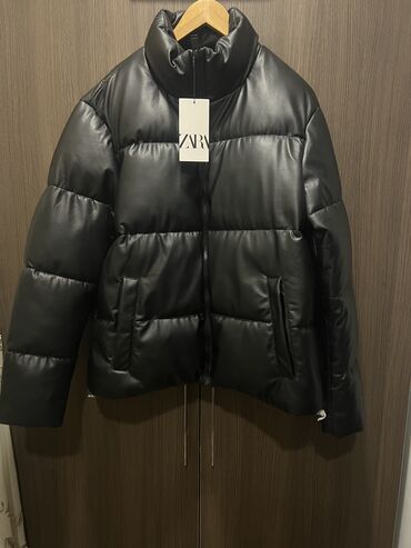 купить пуховик мужской: Куртка L (EU 40), цвет - Черный