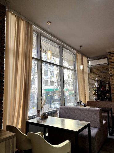 летный кафе: Продаётся действующий бизнес Кофейня Площадь 100кв.м. + летняя