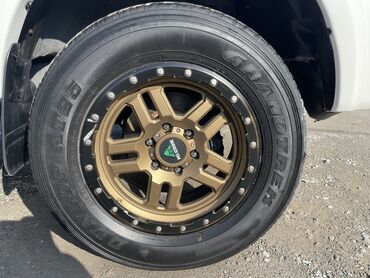 колесо на мини трактор: Дөңгөлөктөр монтажда 285 / 60 / R 18, All-season, Колдонулган, Комплект, Жол тандабастар (АТ/МТ), Куйма, тешиктери - 6