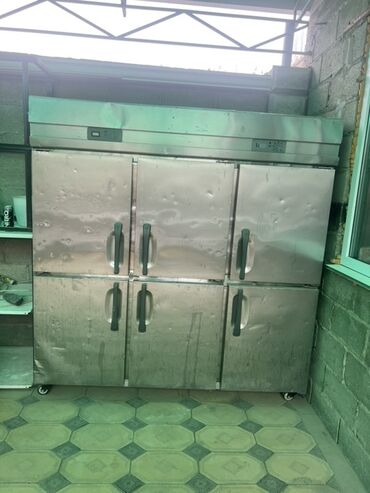 холодильник для мороженого: 2 * * 60 см 2, Бар