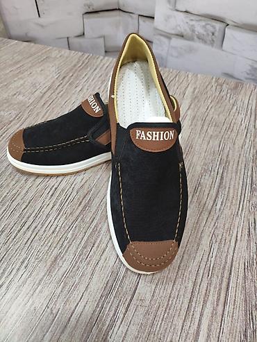 ayqqabı: Kişi slip-on ayaqqabısı - Model: gündəlik slip-on (bağsız), üzərində — 3