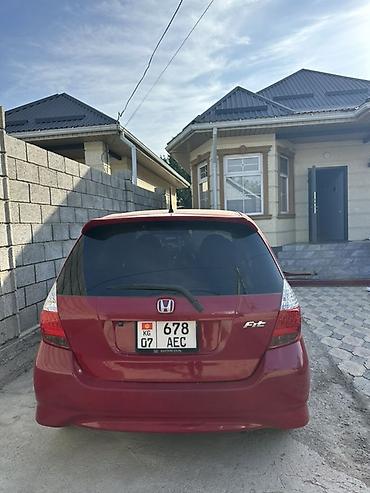 Продажа авто: Honda Fit: 2005 г., 1.3 л, Автомат, Бензин, Хэтчбэк — 4