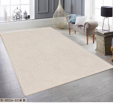 Tepisi i prostirke: 06. Tepih
200x160cm
Cena: 4599din.mj — 3