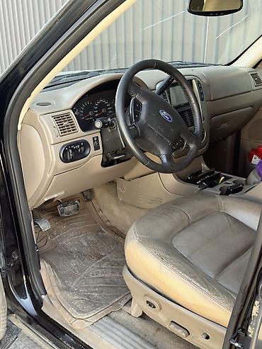 range rover 2011: Ford Explorer: 2004 г., 4 л, Автомат, Бензин, Внедорожник — 8