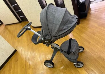 Модульные коляски: Stokke kalyaska 250 azn yaxsi veziyyetdedi prablemi yoxdu iki lulkadan