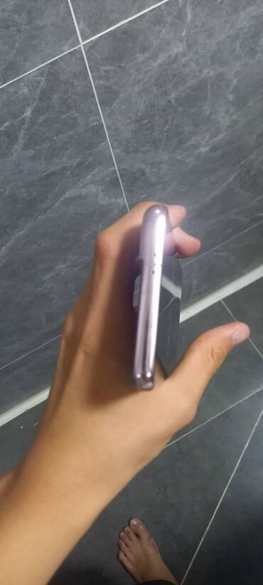 ремонт iphone 12: Samsung Galaxy S21 5G, Колдонулган, 128 ГБ, түсү - Кызгылт көк, 2 SIM, eSIM