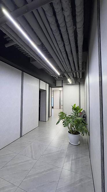 Башка коммерциялык кыймылсыз мүлктү сатуу: 🏢 ПРОДАЁТСЯ ГОТОВОЕ КОММЕРЧЕСКОЕ ПОМЕЩЕНИЕ 📍 Общая площадь: 392 м² + — 8