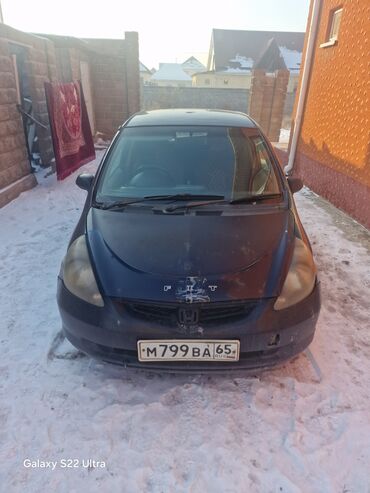 продаю степвагон: Honda Fit: 2002 г., 1.3 л, Автомат, Бензин, Хэтчбэк