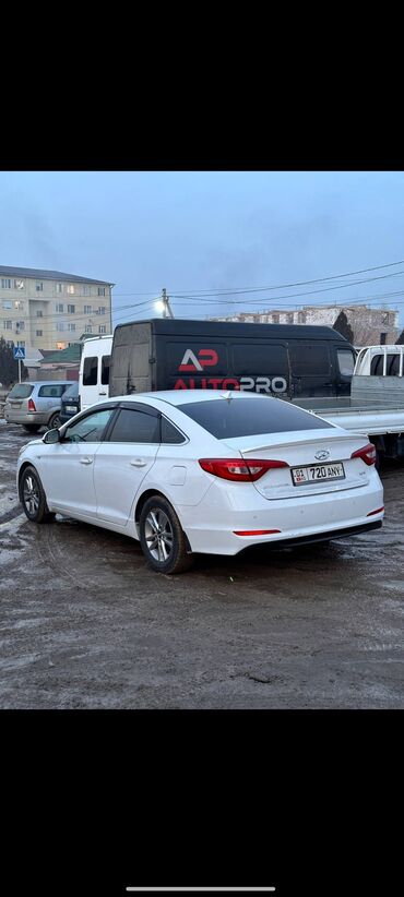 Hyundai: Hyundai Sonata: 2016 г., 2 л, Газ, Седан