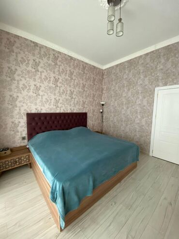 Həyət evləri və villaların satışı: Şüvəlan qəs. 4 otaqlı, 100 kv. m, Yeni təmirli — 5