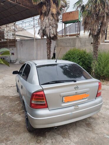 işlənmiş maşınlar: Opel Astra: 1.6 l | 2002 il | 220000 km Hetçbek